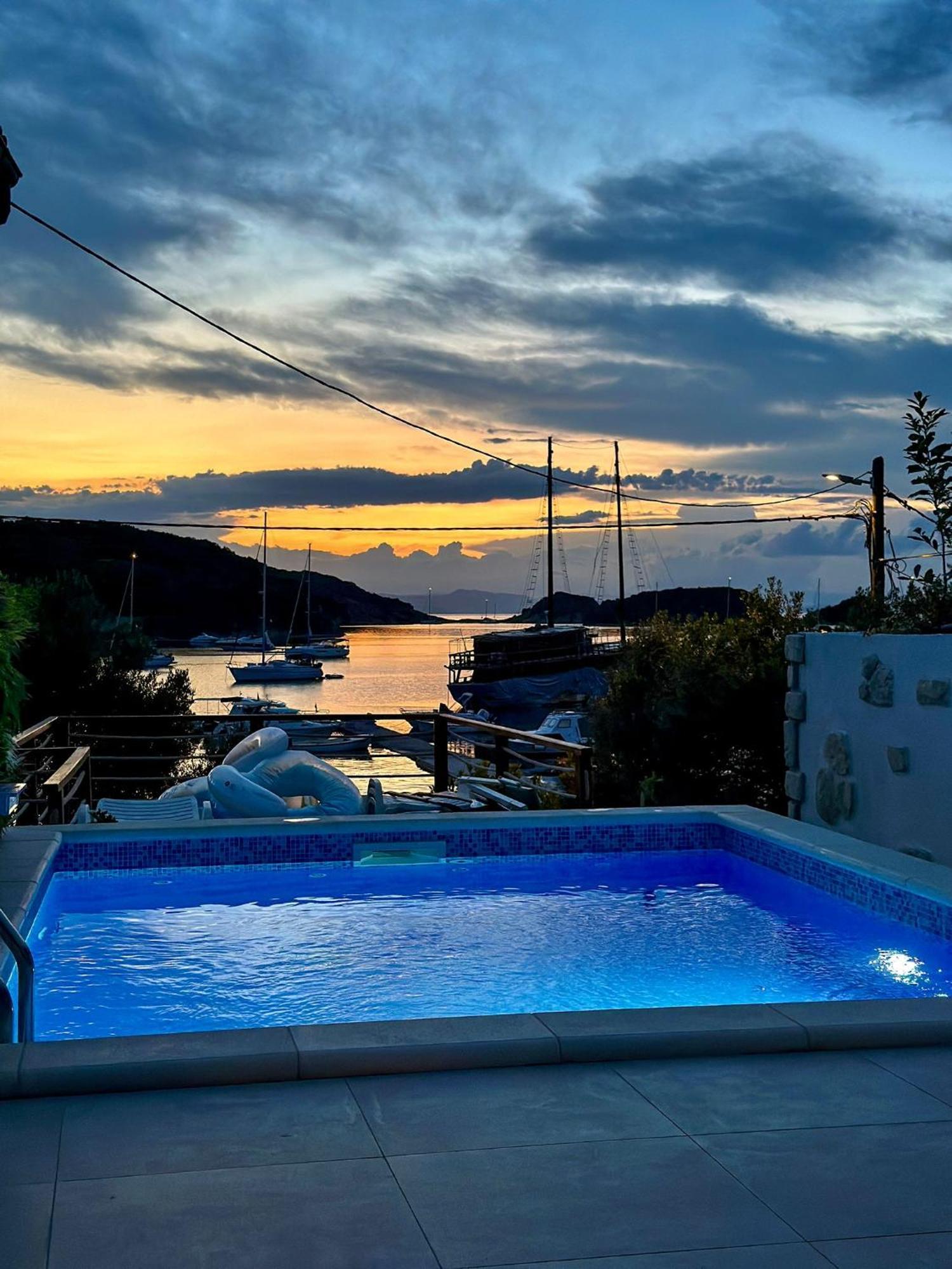 Beach Villa Ema Supetarska Draga Buitenkant foto